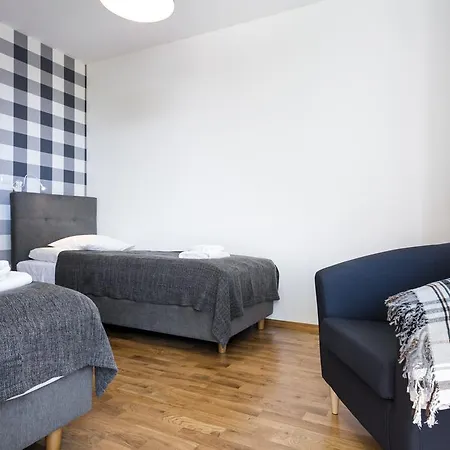 Jt Apartments/dworska Daire