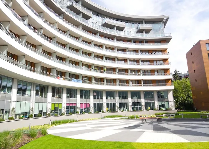 Jt Apartments/dworska * كراكوفيا