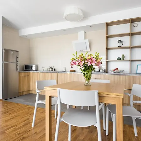 Jt Apartments/dworska *